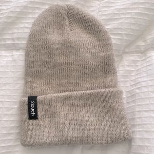 Slouch infant hat (0-6 months)